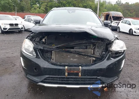 2015 Volvo Xc60 T6 из США, поврежденный, VIN YV4902RK4F2752706